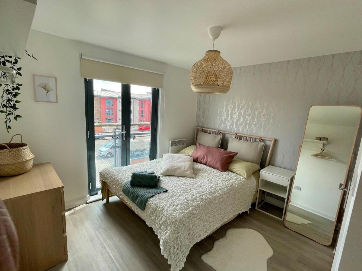 Family Friendly Maritime Apartment Swansea Buitenkant foto