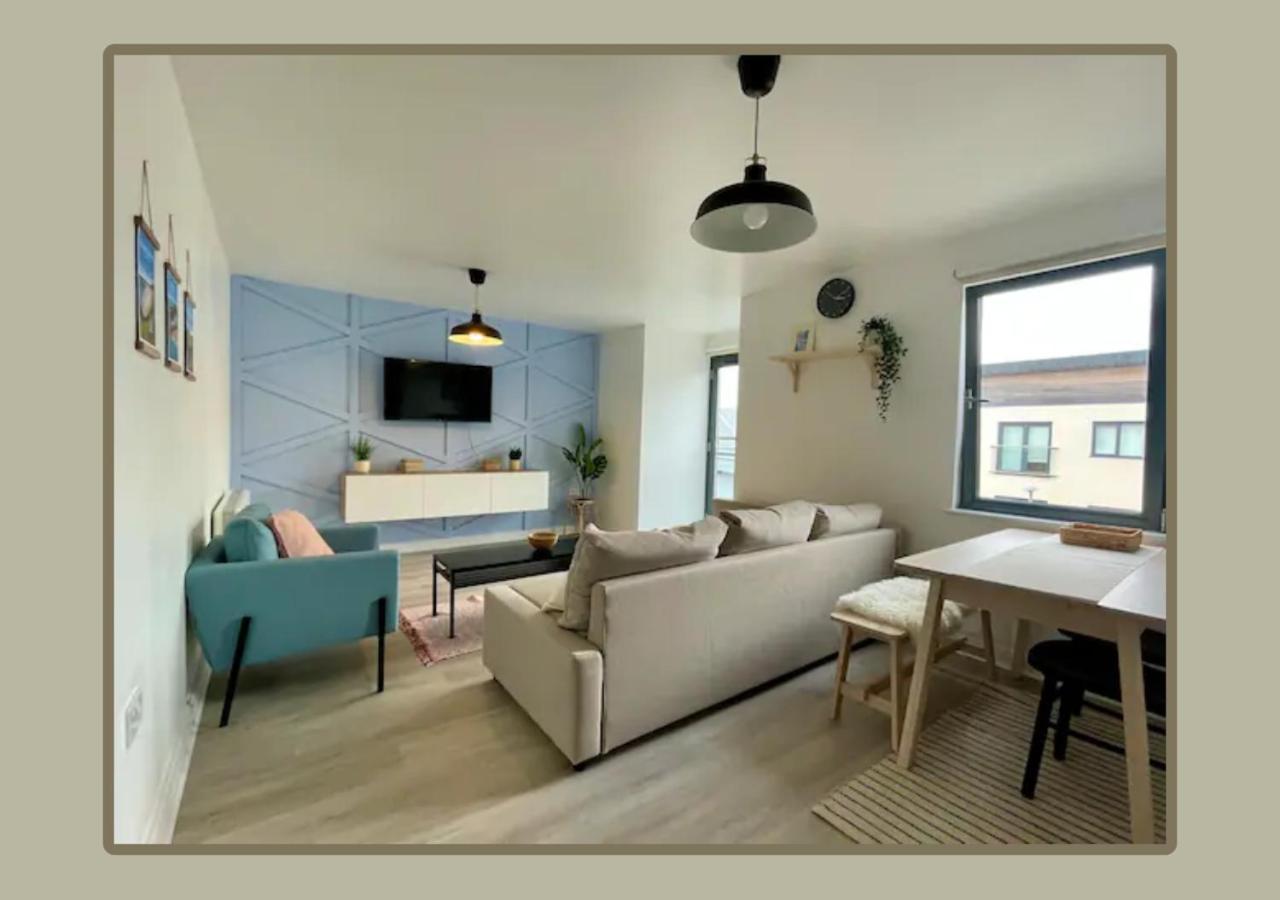 Family Friendly Maritime Apartment Swansea Buitenkant foto